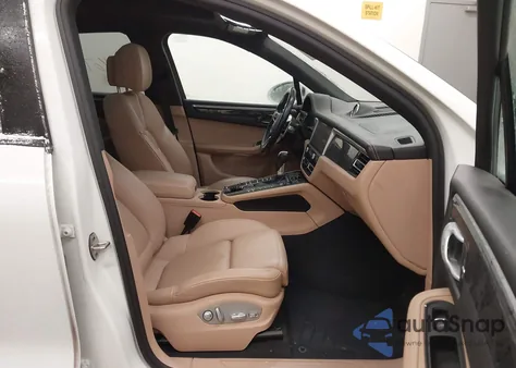 2021 Porsche Macan z USA, uszkodzony, nr VIN WP1AA2A5XMLB07776